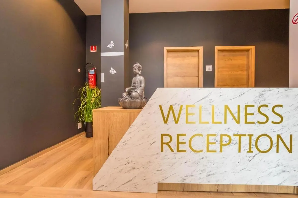 Boutique Hotel Imperial Πόρετς 4*,