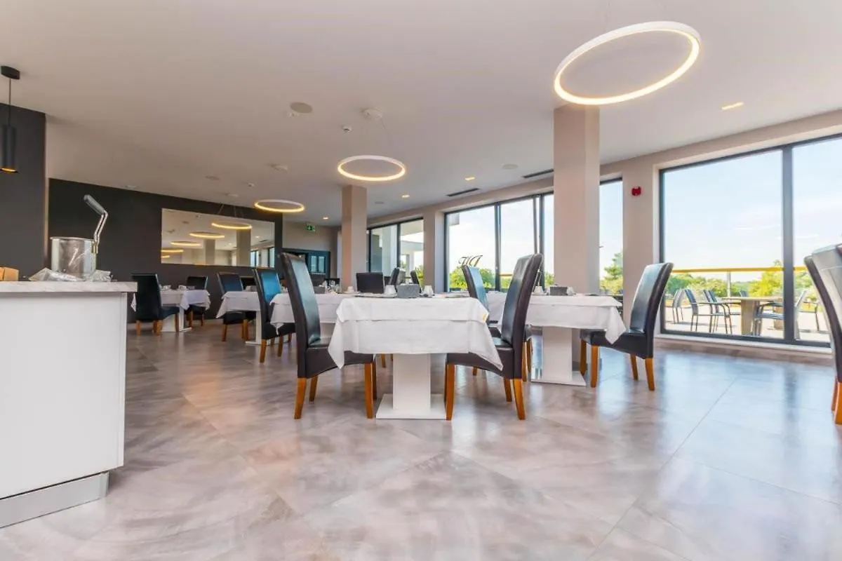 Boutique Hotel Imperial Πόρετς
